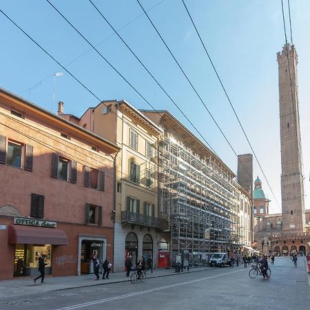 Bologna Piazza Del Nettuno Apartment Buitenkant foto