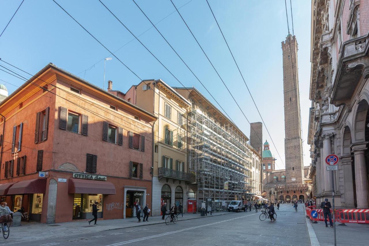 Bologna Piazza Del Nettuno Apartment Buitenkant foto