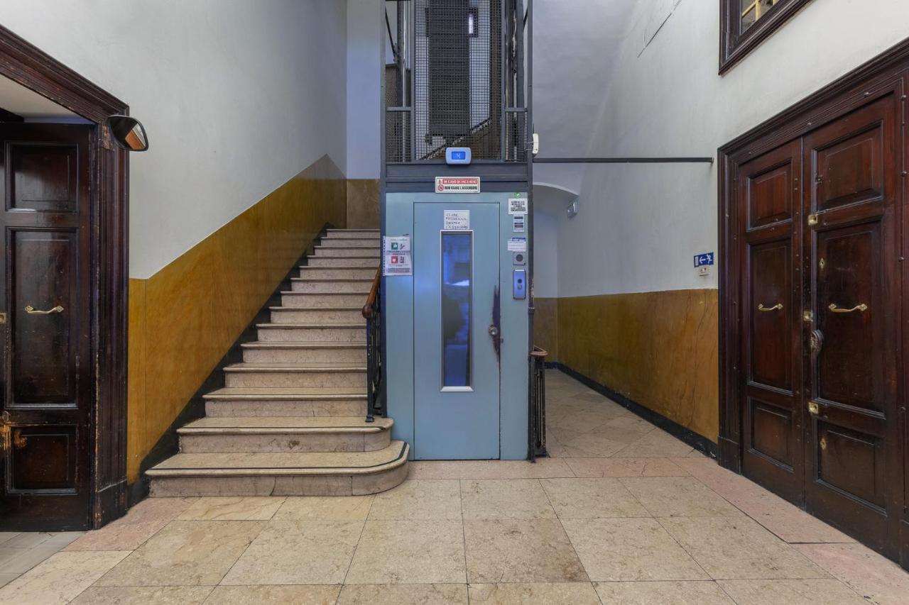 Bologna Piazza Del Nettuno Apartment Buitenkant foto