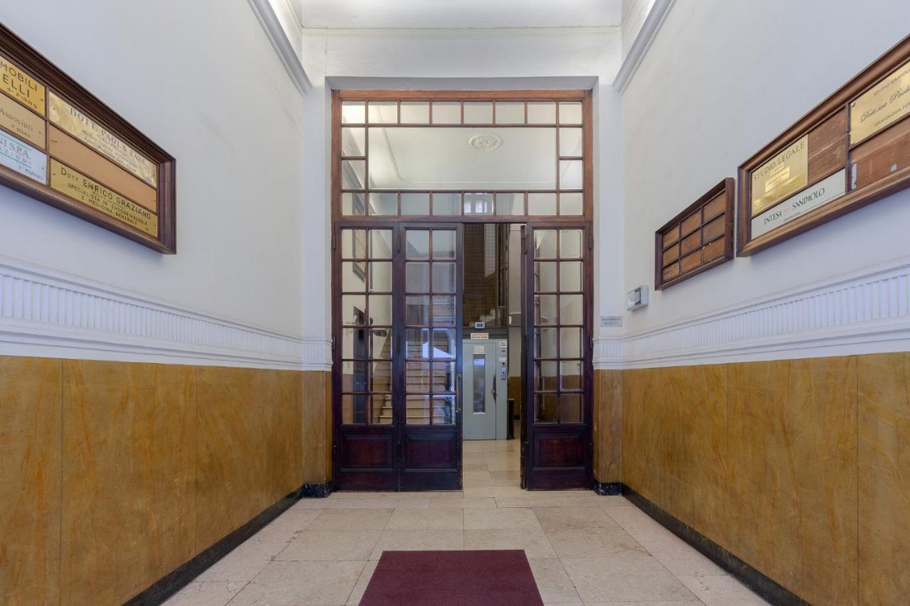 Bologna Piazza Del Nettuno Apartment Buitenkant foto